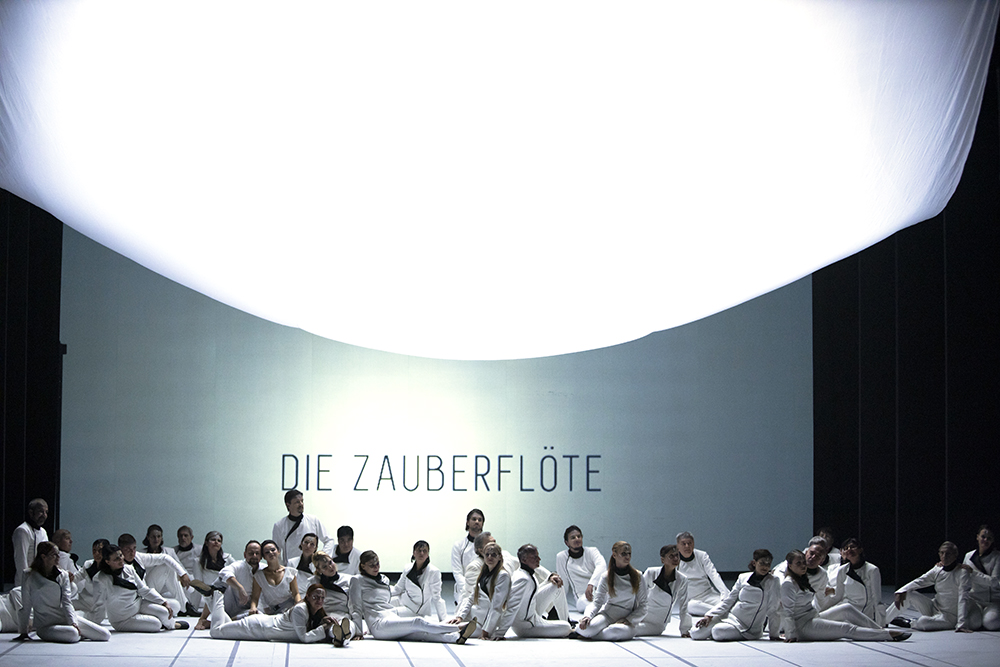 The Magic Flute — fotografija Darja Stravs Tisu